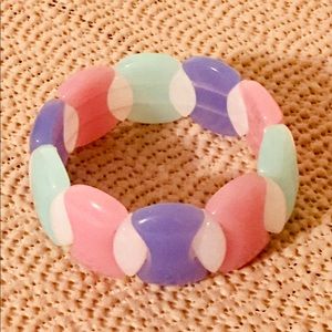 Fun stretch bracelet